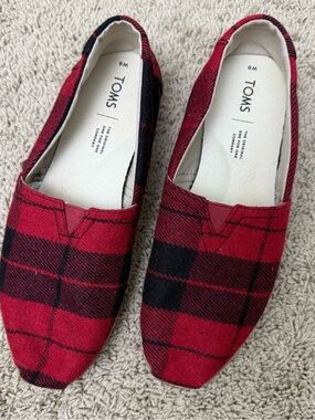 Toms Red & Black Plaid Slip-On Flats